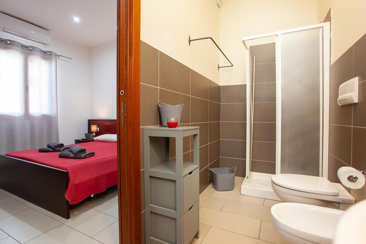 Mivida "Le Stanze Di Ada" Bed & Breakfast ซาน เตโอโดโร ภายนอก รูปภาพ