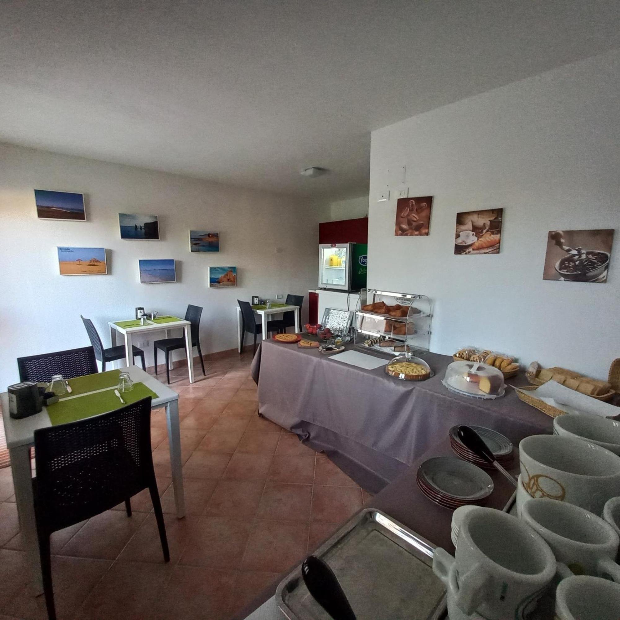 Mivida "Le Stanze Di Ada" Bed & Breakfast ซาน เตโอโดโร ภายนอก รูปภาพ